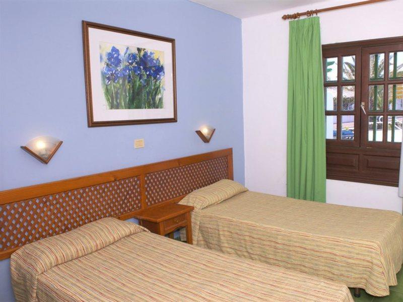 Apartamentos Livvo Las Gaviotas Πουέρτο Ντελ Κάρμεν Εξωτερικό φωτογραφία