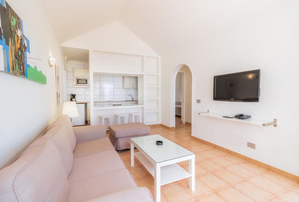 Apartamentos Livvo Las Gaviotas Πουέρτο Ντελ Κάρμεν Εξωτερικό φωτογραφία