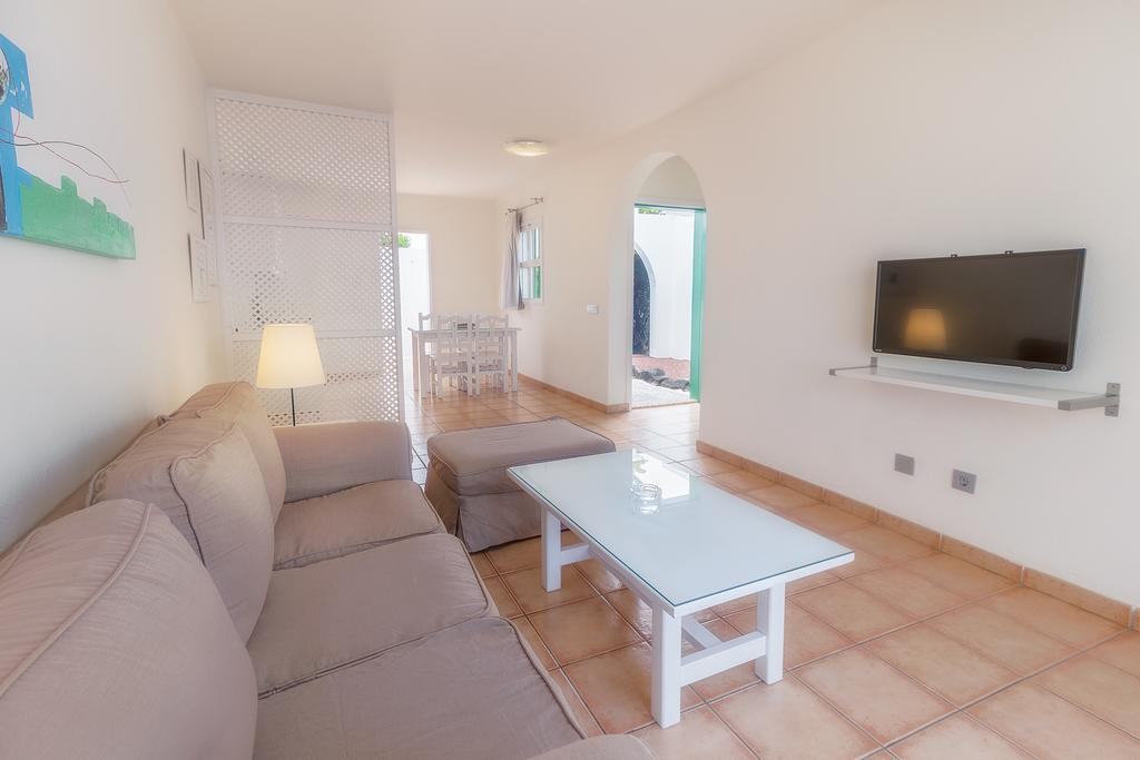 Apartamentos Livvo Las Gaviotas Πουέρτο Ντελ Κάρμεν Εξωτερικό φωτογραφία