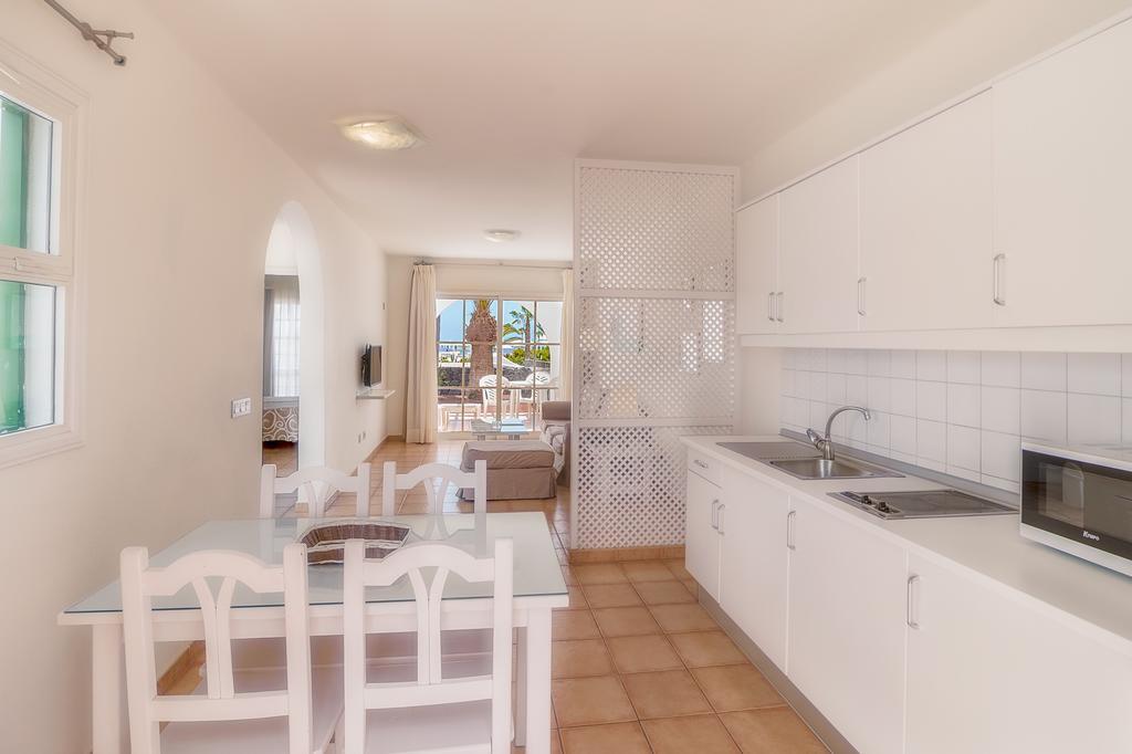 Apartamentos Livvo Las Gaviotas Πουέρτο Ντελ Κάρμεν Εξωτερικό φωτογραφία